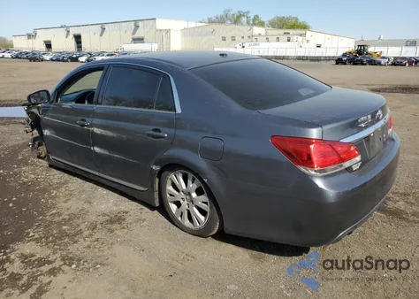 2012 Toyota Avalon Base z USA, uszkodzony, nr VIN 4T1BK3DB1CU444108
